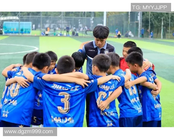 李秀英独家分享足球心得与技巧助你提升球技的秘密解析