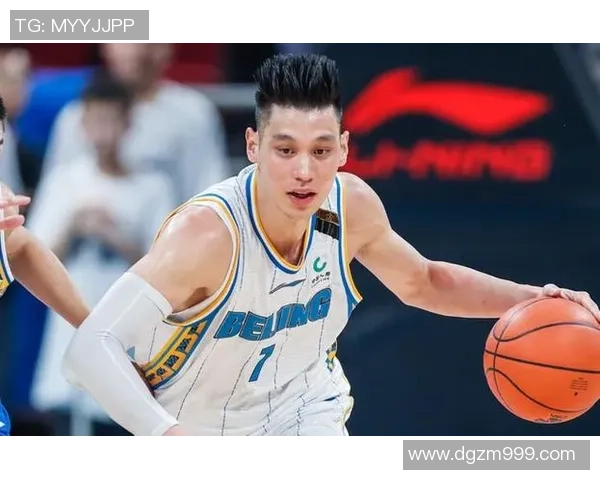 深圳篮球队在选拔赛中以79分稳居积分榜首位 深圳篮球队在选拔赛中以79分稳居积分榜首位