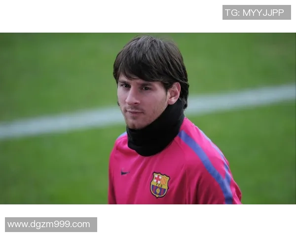 足球场上的魅力风采足球明星帅哥特辑视频带你领略他们的精彩瞬间 足球场上的魅力风采足球明星帅哥特辑视频带你领略他们的精彩瞬间