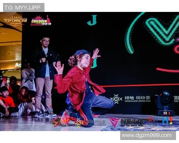 街舞巨献：探秘西安街舞队的个人能力